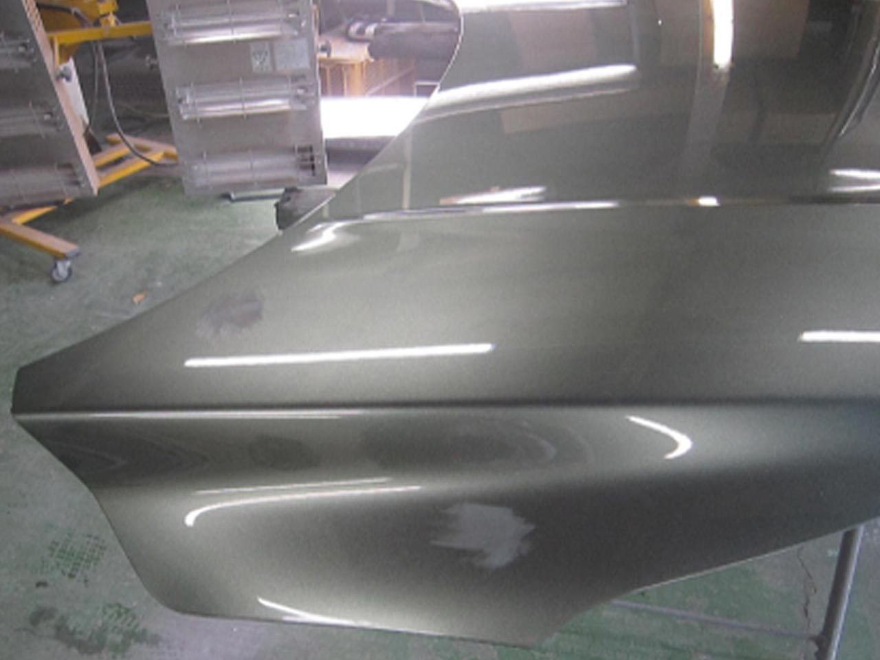 塗装の研磨 ミガキ のご紹介 Honda Cars 札幌中央 ボディサービス 車板金修理